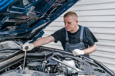 Новый БМВ X3 oil service