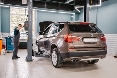 Замена приводного ремня BMW X3 F25