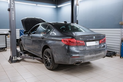 Замена клапанной крышки в BMW G30