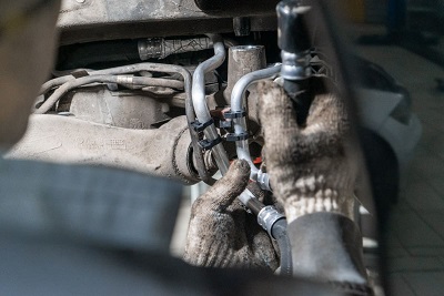 Замена масляного радиатора BMW