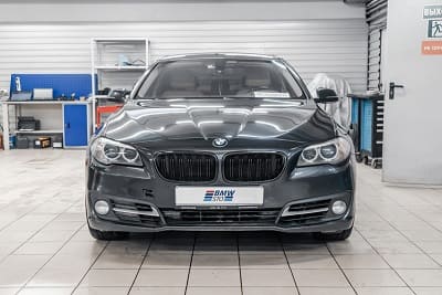 Замена поддона BMW 5 F10