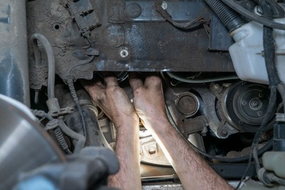Замена приводного ремня BMW X1 F48