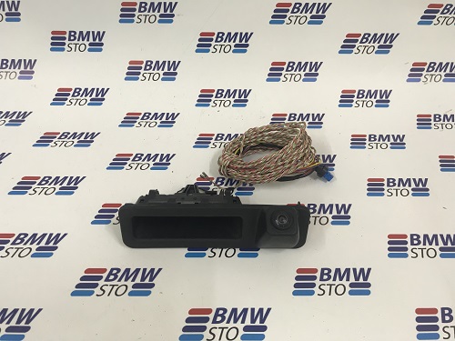 Установка камеры заднего вида на BMW 5 G30
