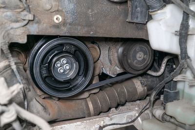 Замена приводного ремня BMW X1 F48