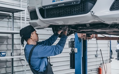 BMW F07 Замена сайлентблоков передних продольных рычагов