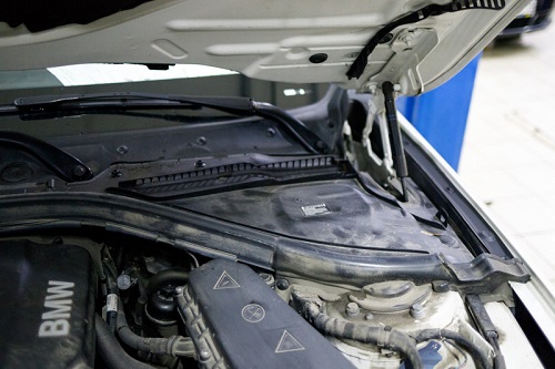 Замена тормозной жидкости на BMW F30 320d 