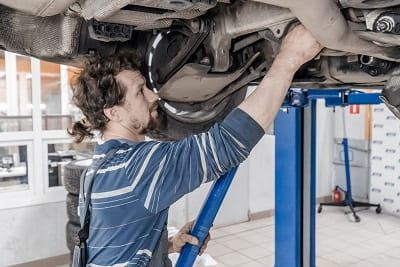 Замена муфты карданного вала и сальника выходного вала редуктора в BMW G30