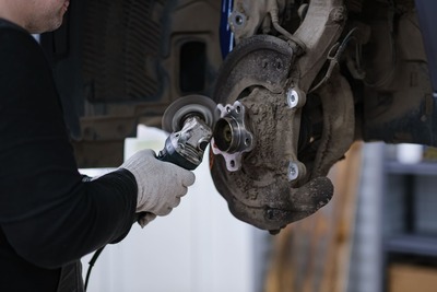 BMW G06 диски колодки