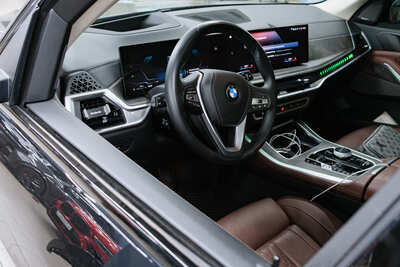 не складывается задний ряд сидений bmw x5