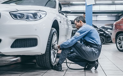 BMW F07 Замена сайлентблоков передних продольных рычагов