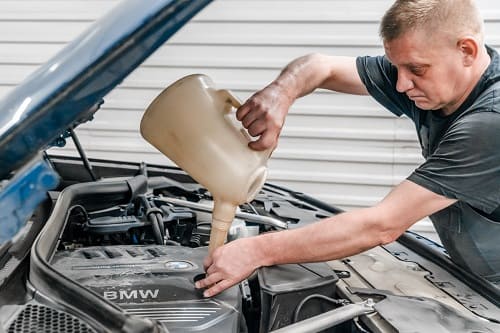 Новый БМВ X3 oil service