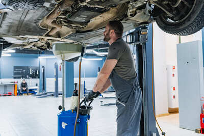 Установка поддона с фильтром 520d xDrive BMW 520d xDrive