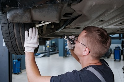 проверка биения тормозных дисков BMW