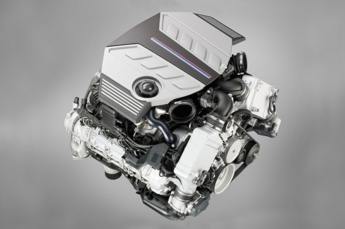 Двигатель BMW S63