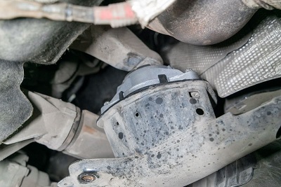 Замена подушек ДВС BMW F32