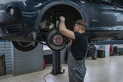 Замена стойки стабилизатора на BMW F25