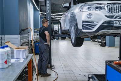 Замена помпы BMW F25