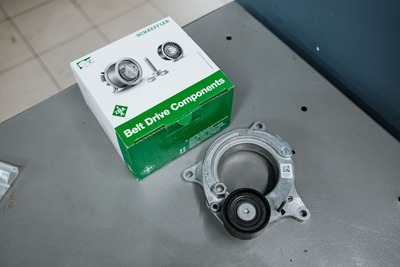 Замена приводного ремня в BMW F30