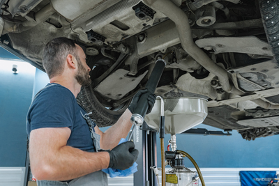 Обслуживание трансмиссии и замена рулевых тяг на BMW G30