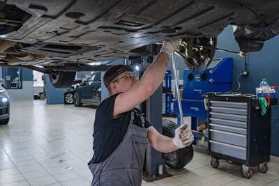 Замена стойки стабилизатора на BMW F25