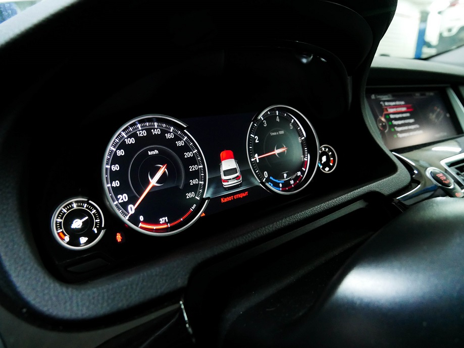 Замена тормозных колодок BMW 535i GT F07