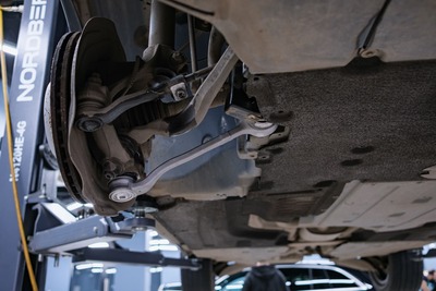 Замена поперечных рычагов на BMW G02