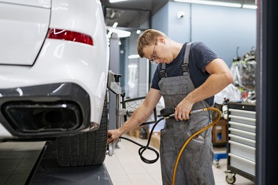 BMW регулировка развала
